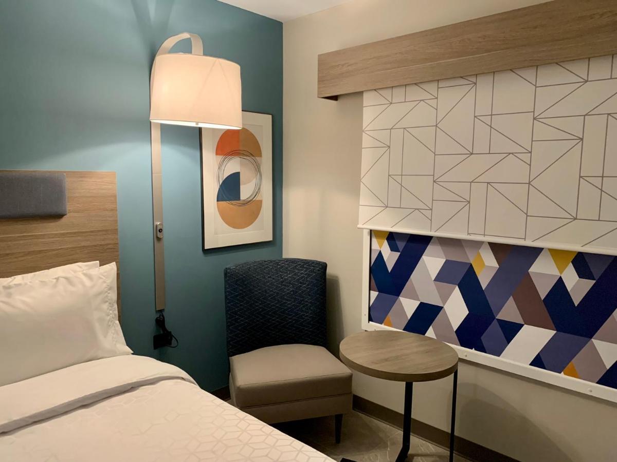 Holiday Inn Express - Guadalajara Vallarta Poniente By Ihg 사포판 외부 사진