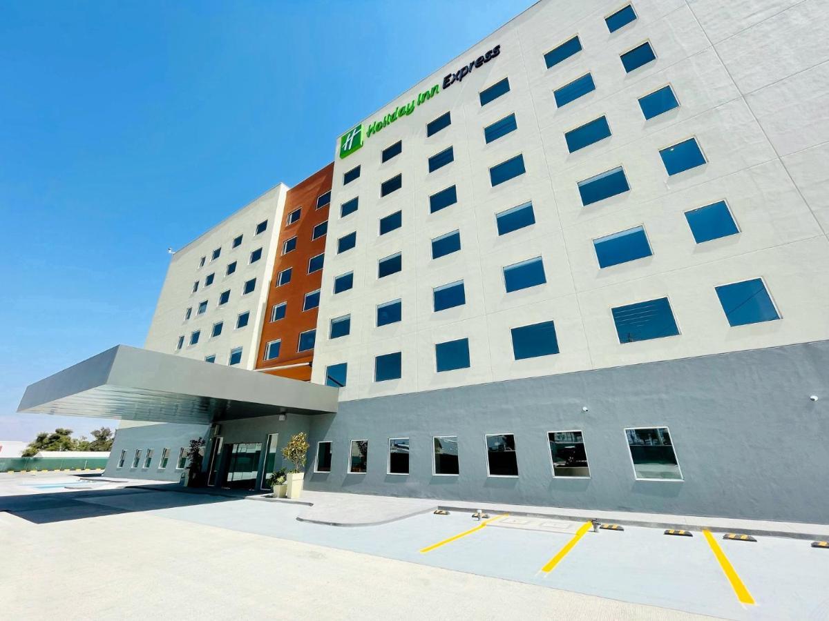 Holiday Inn Express - Guadalajara Vallarta Poniente By Ihg 사포판 외부 사진