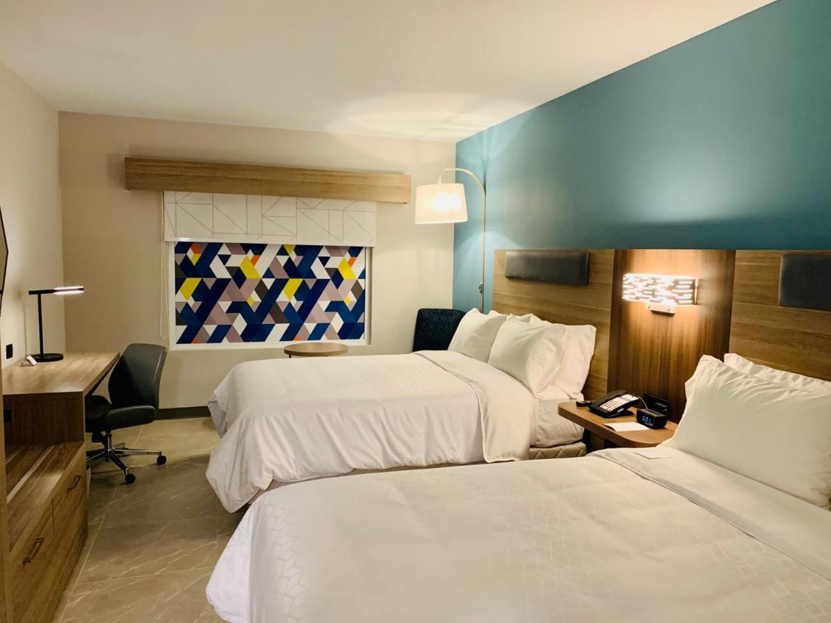 Holiday Inn Express - Guadalajara Vallarta Poniente By Ihg 사포판 외부 사진
