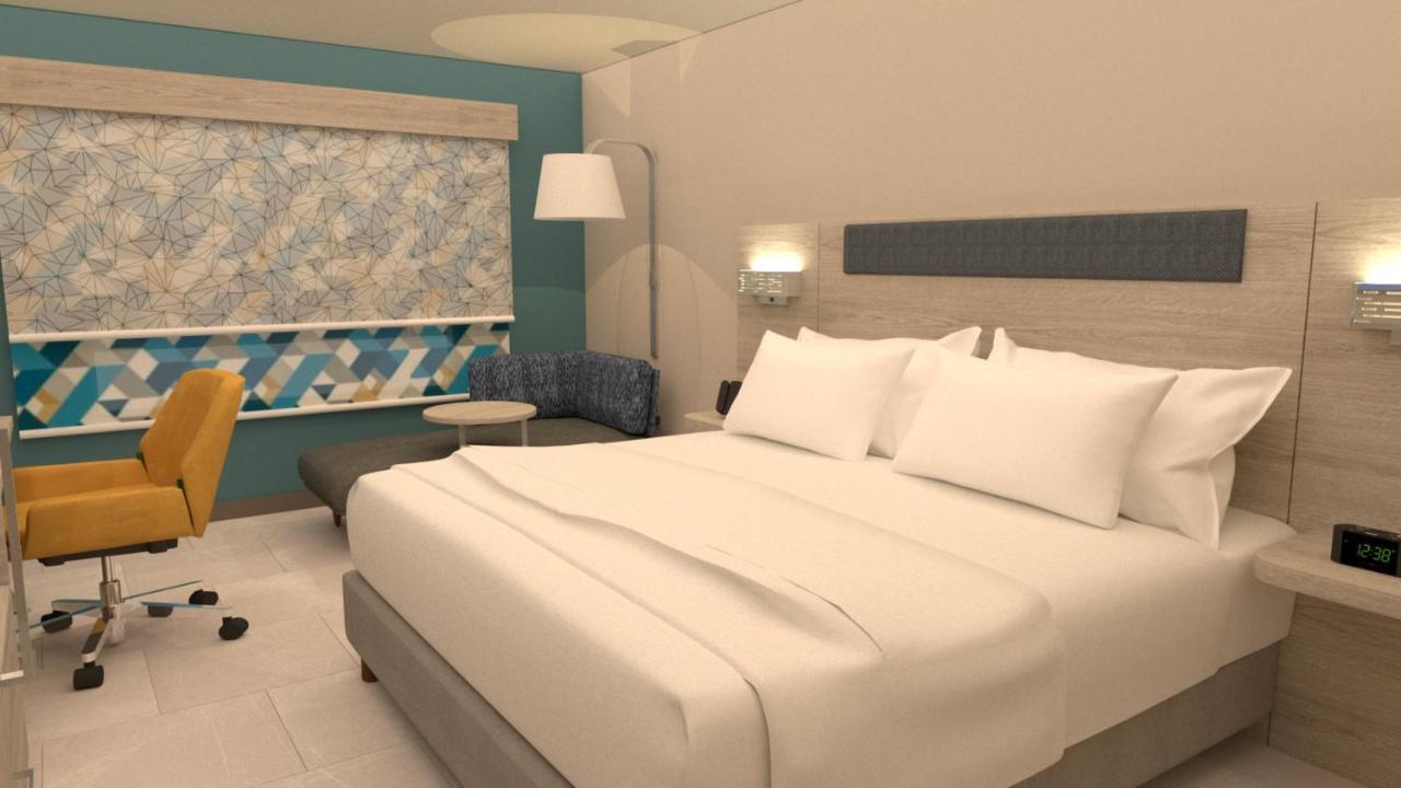Holiday Inn Express - Guadalajara Vallarta Poniente By Ihg 사포판 외부 사진